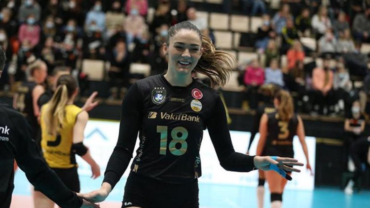 Zehra Güneş kimdir, kaç yaşında, nereli? Başarılı voleybolcu Zehra Güneş'in sosyal medya paylaşımı gündem oldu! - Magazin Haberleri