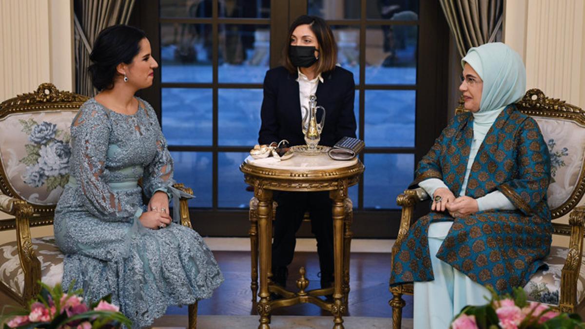 Emine Erdogan El Salvador Cumhurbaskani Bukele Nin Esi Gabriela Rodriguez De Bukele Ile Gorustu Son Dakika Haberleri