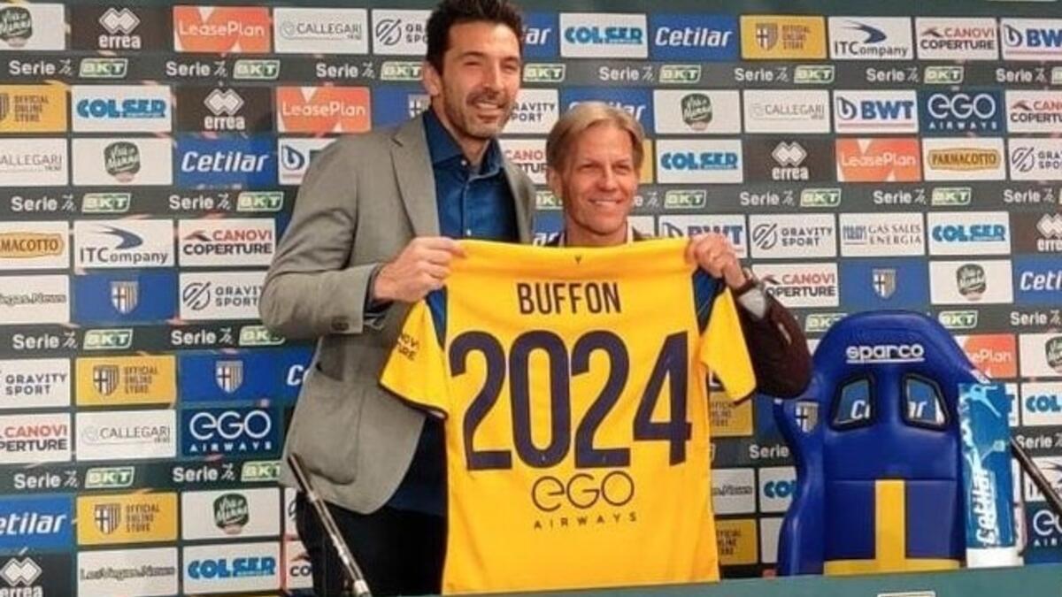 44 yaşındaki Buffon'dan yeni imza Tarihte bir ilki başardı