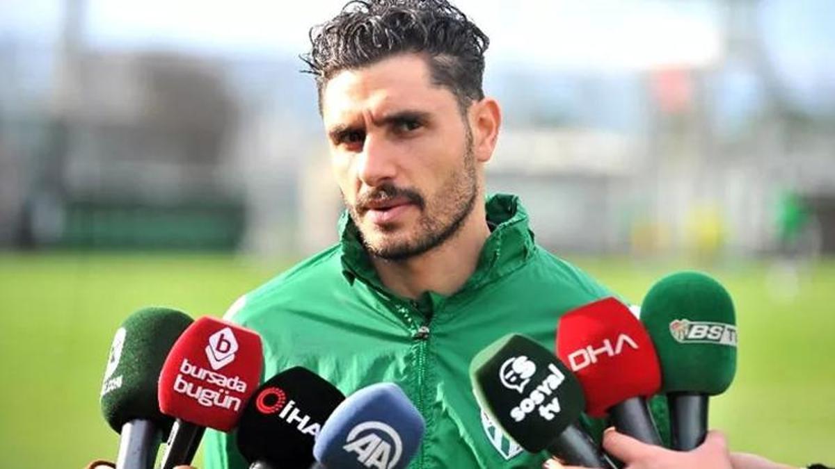 Last minute: Özer Hurmacı announced that he quit football