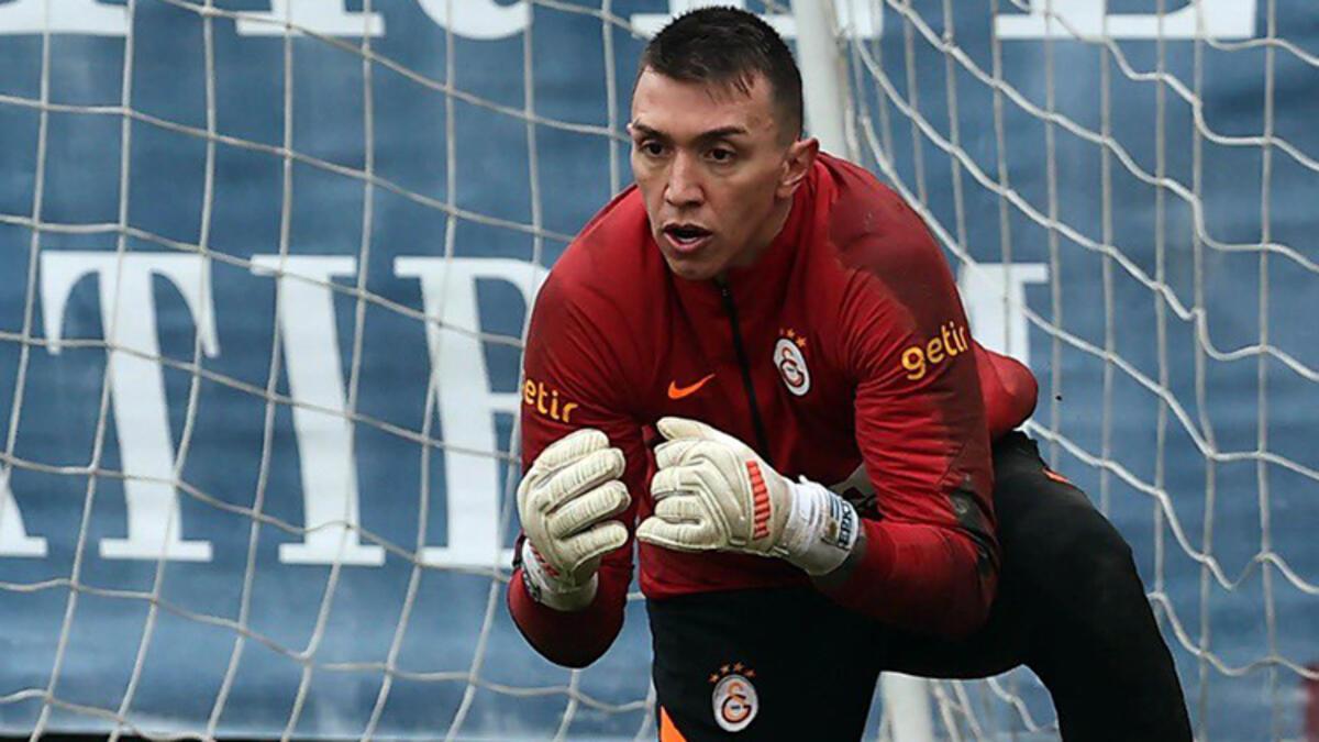 Galatasaray'da Torrent'ten Muslera sürprizi İki maçtaki gelir dudak uçuklattı