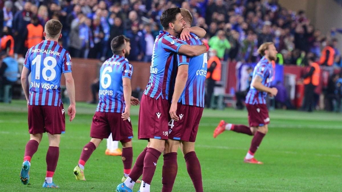 Trabzonspor’da şampiyonluk hesapları! 8 puan…