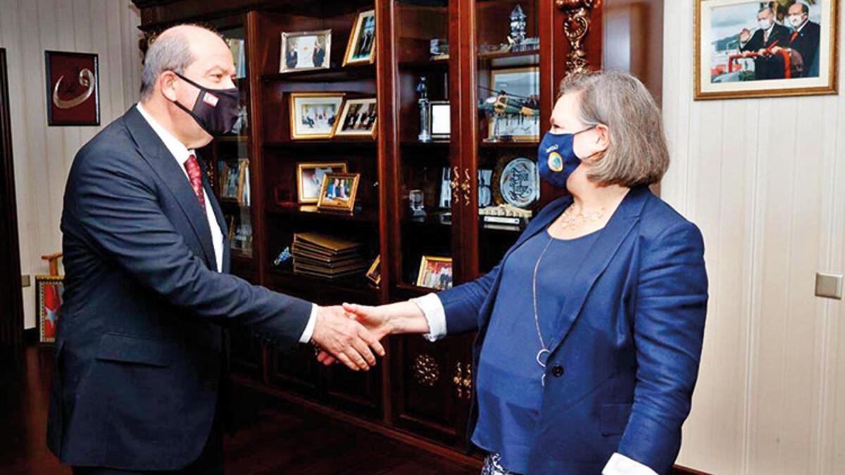Η υφυπουργός των ΗΠΑ Νούλαντ επαίνεσε την Τουρκία στην Ελλάδα