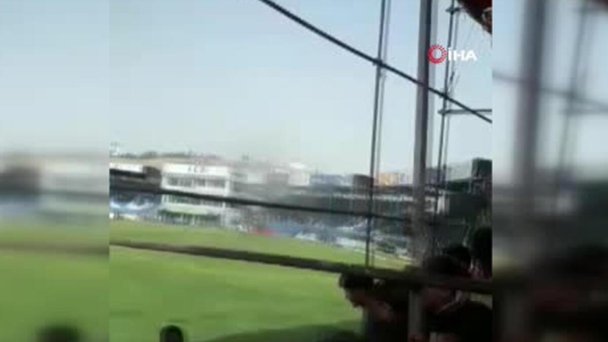 Afganistan'da stadyumda patlama: Çok sayıda yaralı var...