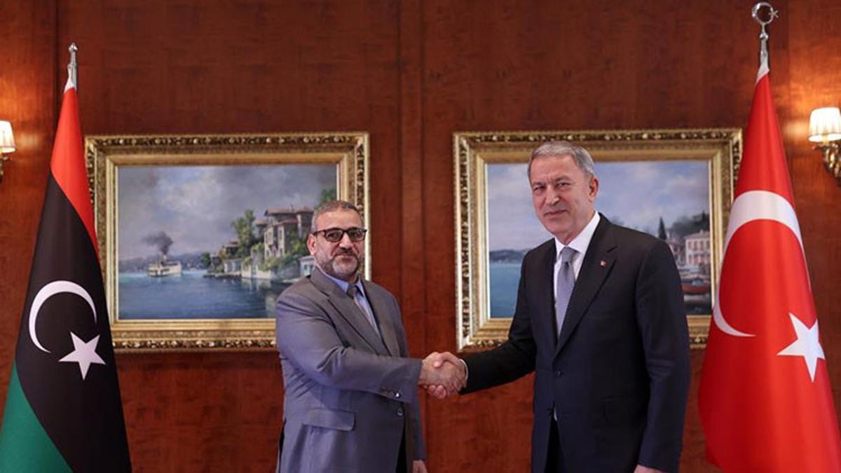 Bakan Akar Libya Yüksek Devlet Konseyi Başkanı el-Mişri’yi kabul etti