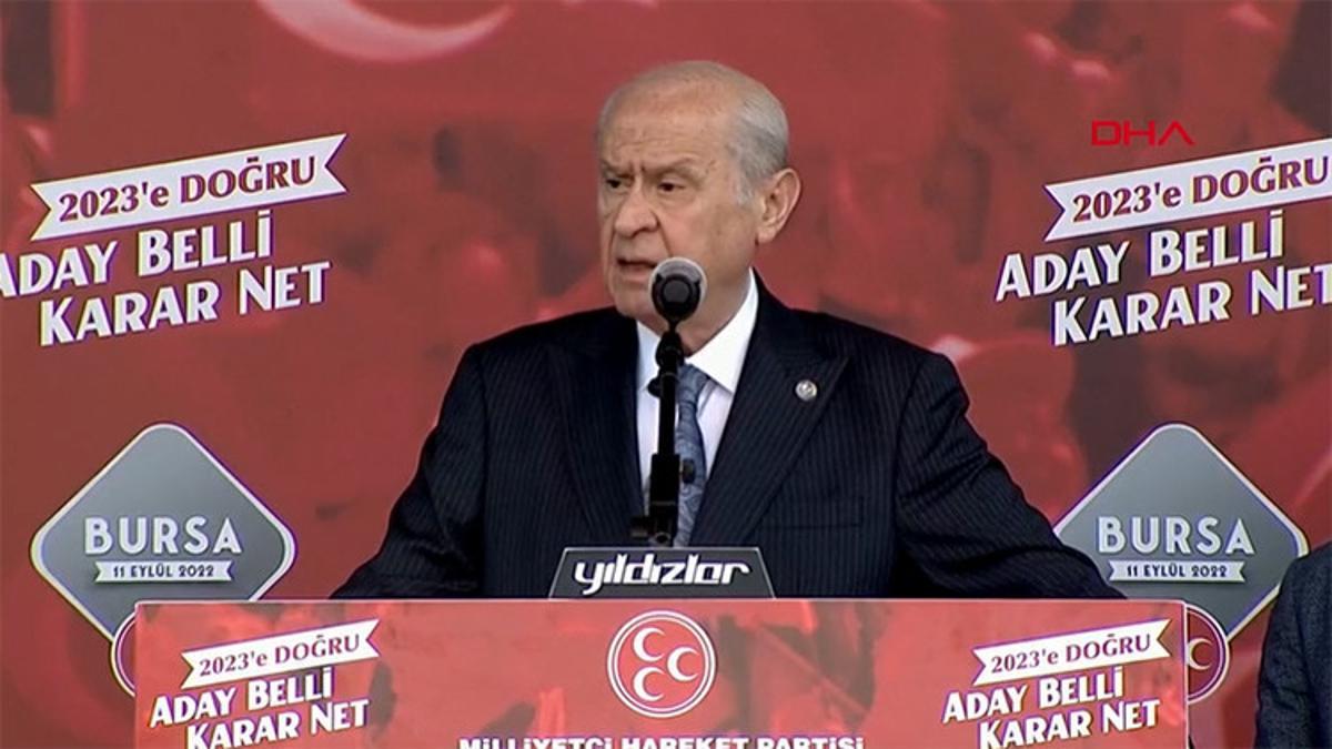HDP’ye bakanlık verileceği iddiası… Bahçeli: Teröristlerin tıpkı belediyeler gibi bakanlıklara yerleşmesi demektir