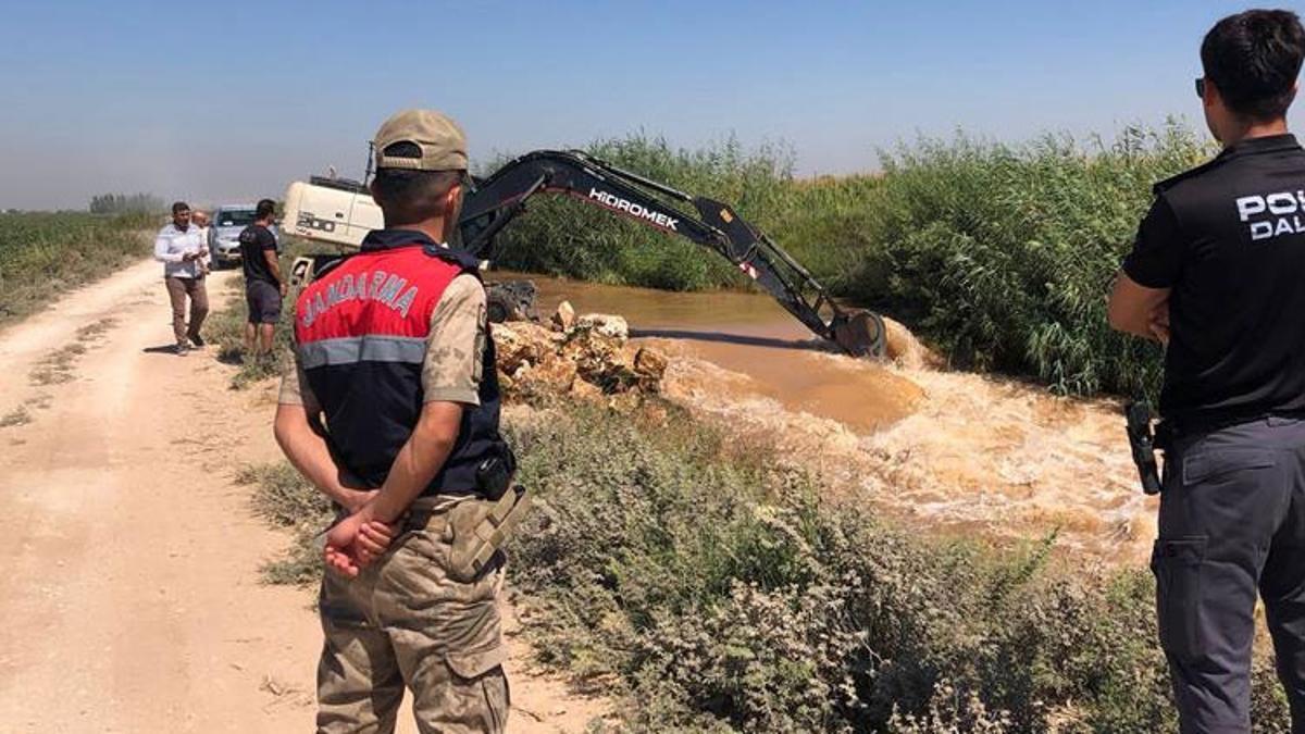 Üç gündür kayıp olan çocuktan acı haber geldi… Kötü kokular cansız bedeni ortaya çıkarttı