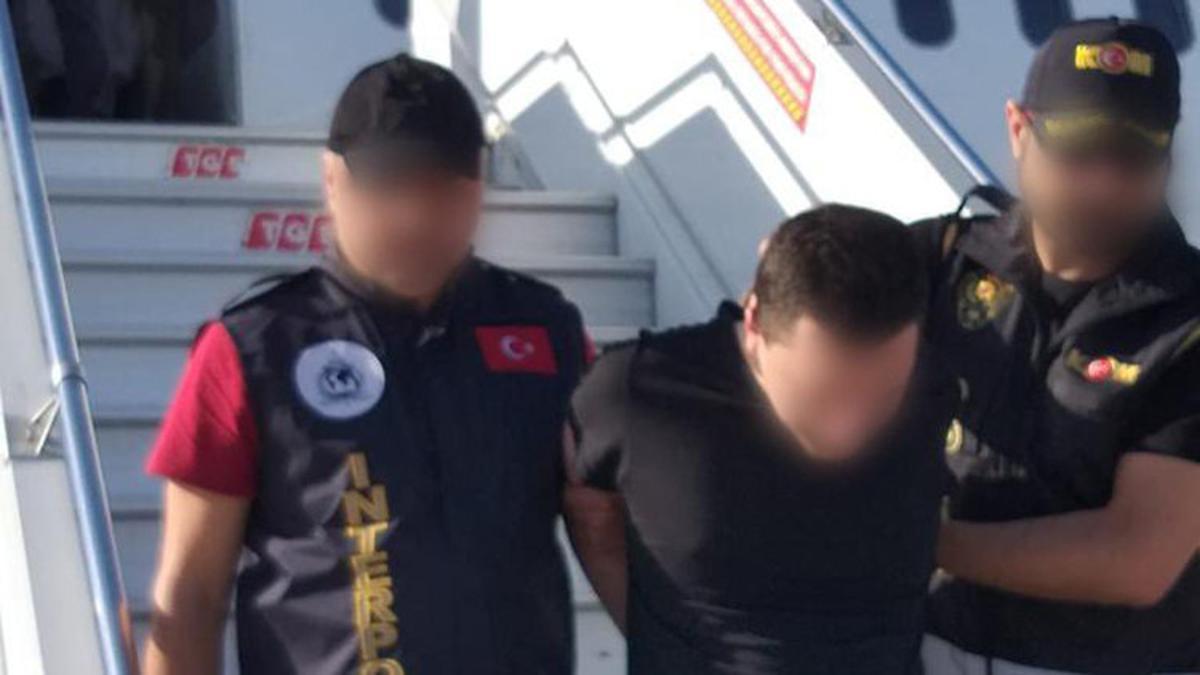 Çok sayıda suçtan aranıyordu, Ahmet Emre Olur Türkiye’ye getirildi