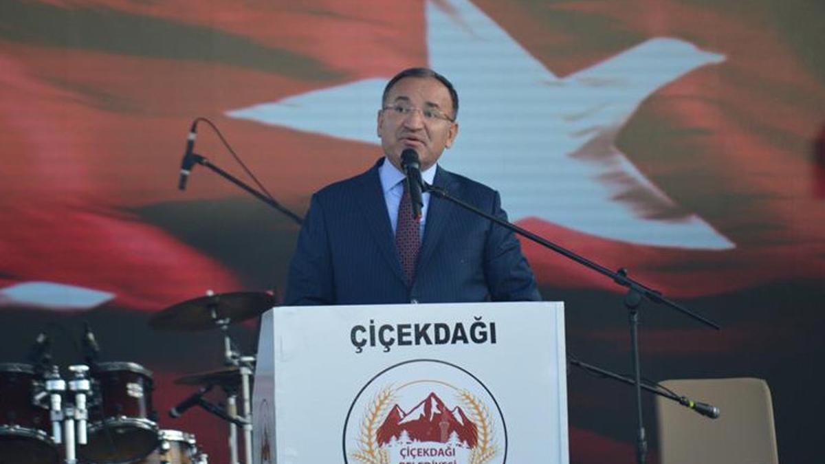 Bakan Bozdağ: 2023 seçimlerindeki mücadelemiz sadece 7’li masadakilerle değil