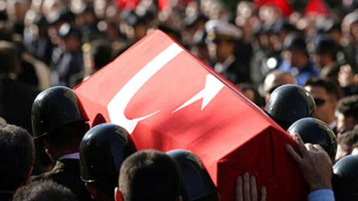 Son dakika… İçişleri Bakanlığı acı haberi duyurdu: Tel Rıfat’ta Özel Harekat Polisi Mustafa Çalışgan şehit oldu Son dakika… İçişleri Bakanlığı acı haberi duyurdu: Tel Rıfat’ta Özel Harekat Polisi Mustafa Çalışgan şehit oldu