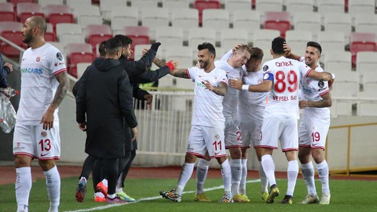 Sivasspor 0-2 Antalyaspor / Maç Sonucu - Son Dakika Spor Haberleri