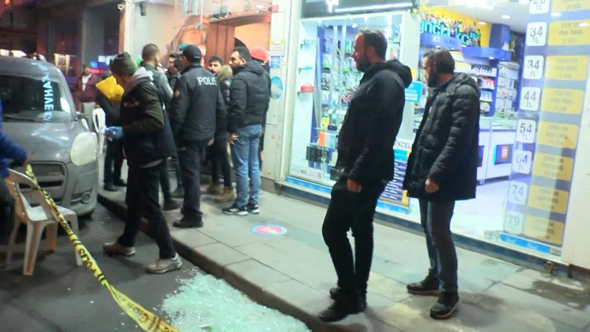 Küçükçekmece’de telefoncuya silahlı hücum – Son Dakika Haberleri