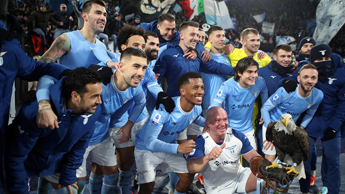 Serie A'da Lazio Milan'ı 4 golle bozguna uğrattı Napoli farkı