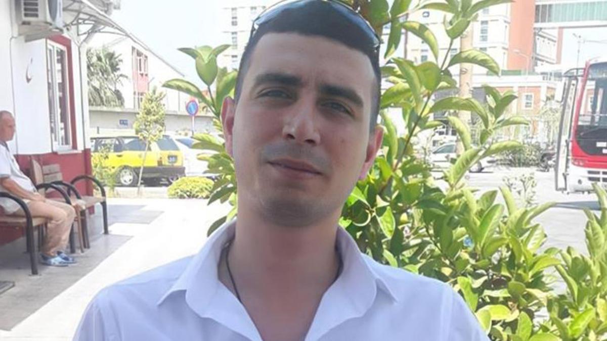Annesini darp eden ağabeyini bıçaklayarak öldürdü