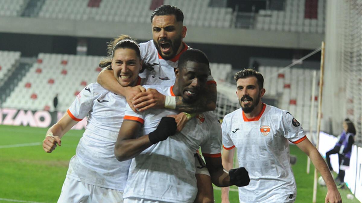 Adanaspor Altay'ı deplasmanda tek golle yendi