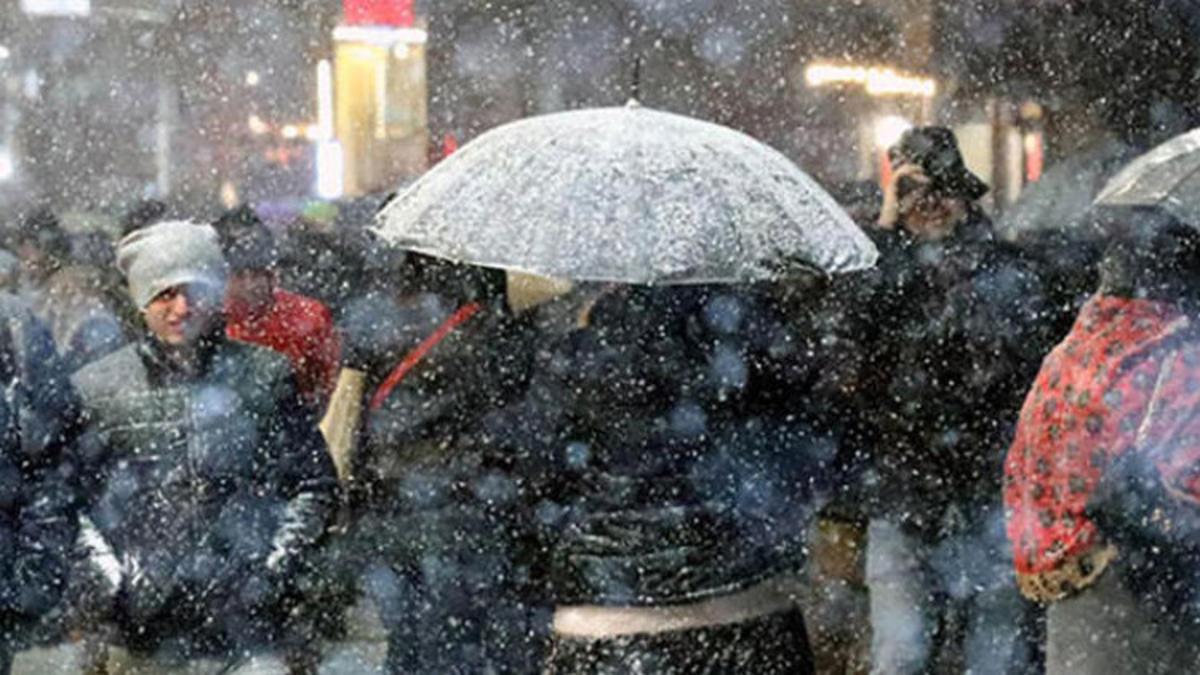 İstanbul Valiliği’nden vatandaşlara olumsuz hava koşulları karşı uyarısı