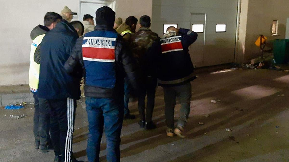 Deprem sonrası cezaevinden firar etmişlerdi! 8 hükümlü yakalandı