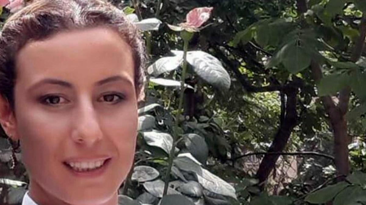 Adıyaman’da enkazda kalan hemşire Sibel Önder Şahin, hayatını kaybetti