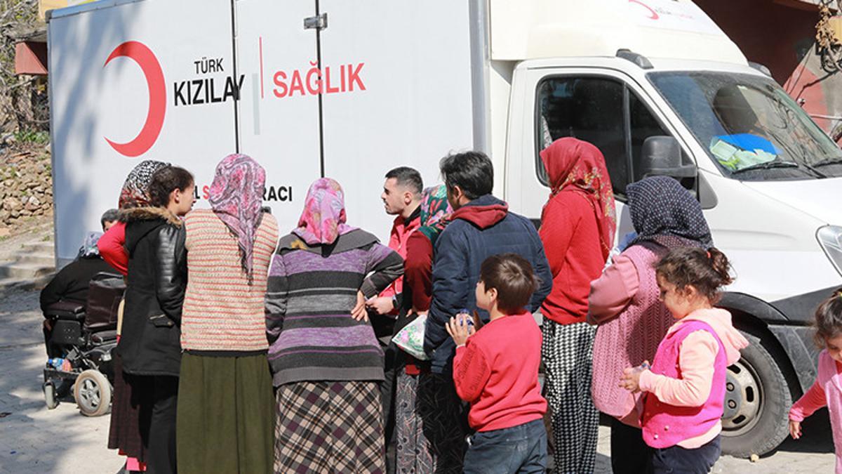 Kızılay, mobil sağlık araçlarının güncel konumlarını paylaştı