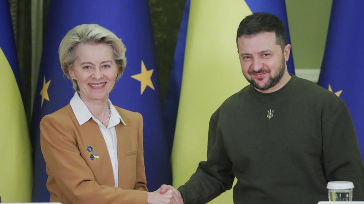 Avrupa Komisyonu Başkanı von der Leyen’den Rusya açıklaması: Savaş suçu Avrupa Komisyonu Başkanı von der Leyen’den Rusya açıklaması: Savaş suçu
