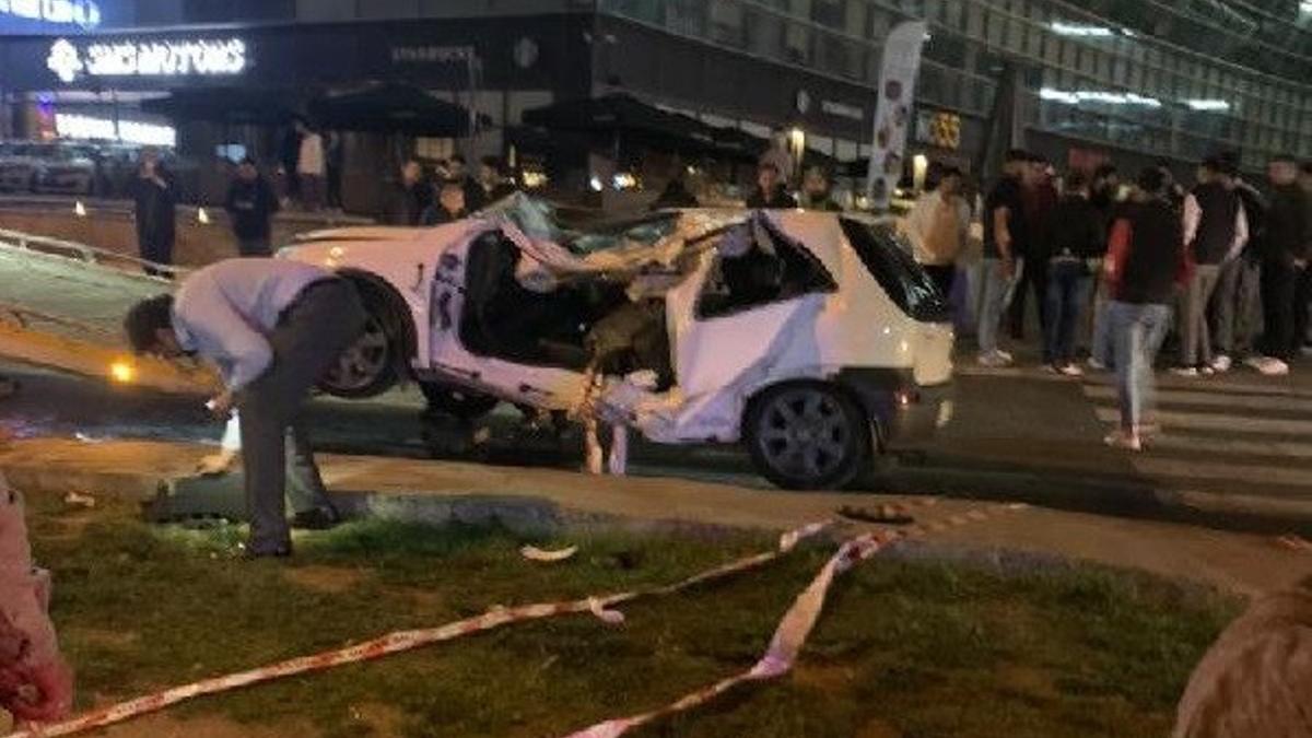Kağıthane’de feci kaza! 1 ölü 2 yaralı