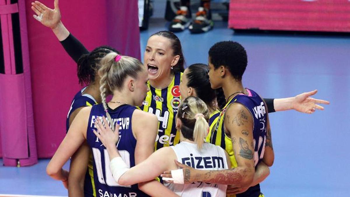 Fenerbahçe Opet, Misli.com Sultanlar Ligi’nde Şampiyonluğa Ulaştı!