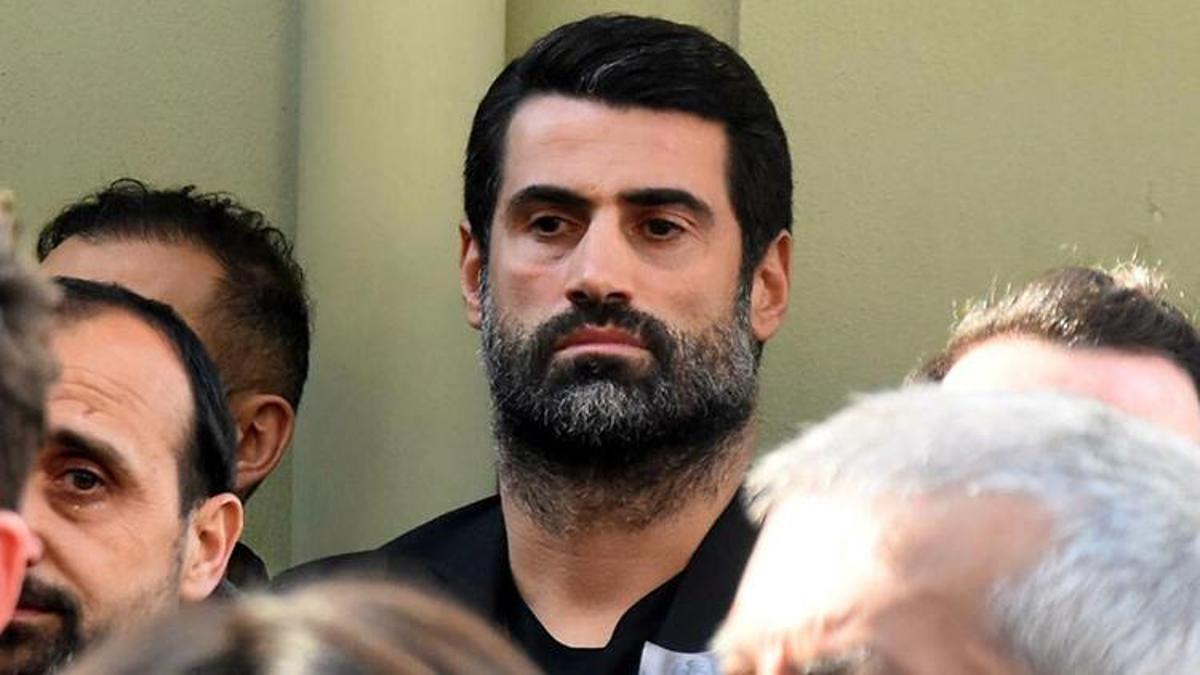 Volkan Demirel'den sert tepki Benim oyuncum ölmüş Senin 3 puanın
