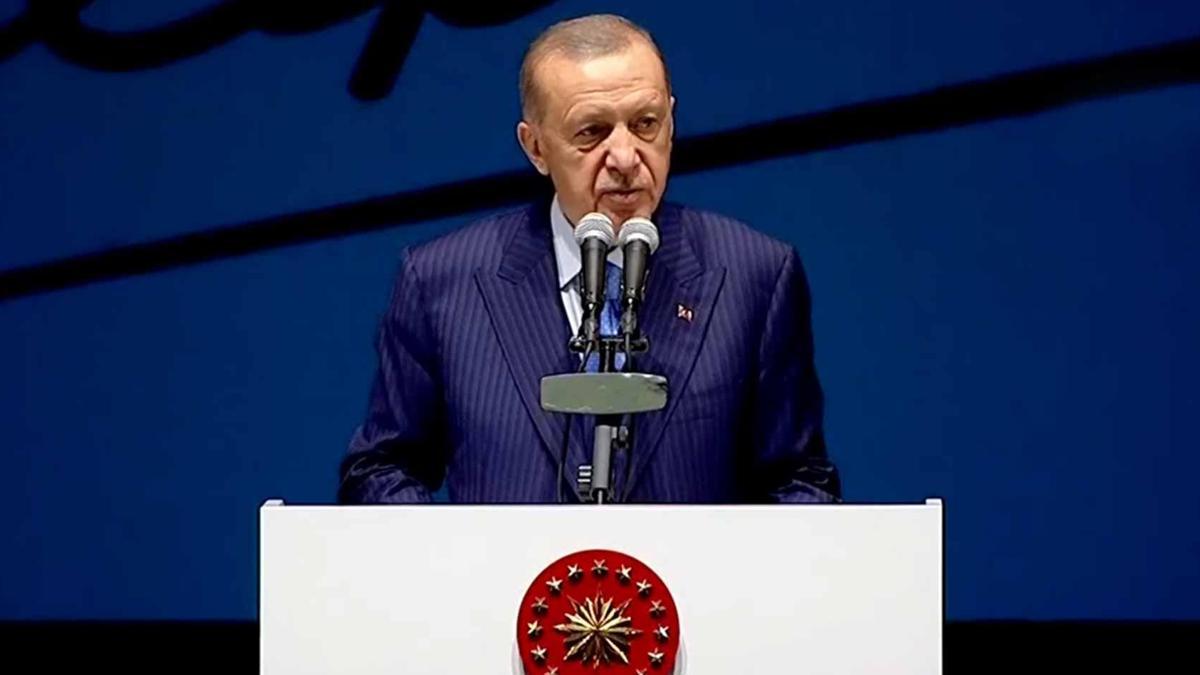 Cumhurbaşkanı Erdoğan:  Necip Fazıl Türkiye merkezli düşünce merkezinin vücut bulmuş haliydi