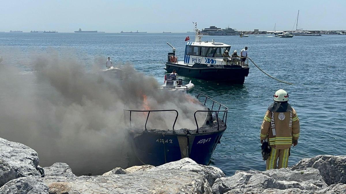 Pendik Marina’da Tekne Yangını: Yangın Kontrol Altına Alındı