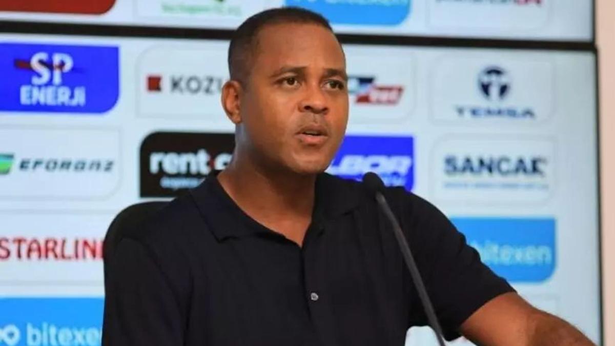 Kluivert: “Konsantrasyonumuzu kaybetmeden maça çıkacağız”