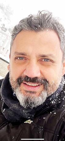 Yaptığı binada tek bir tabak bile kırılmadı
