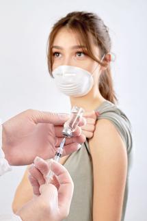 Karar sizin ya aşı ya Covid