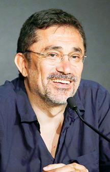 Eve kapanın, hatta odalara kapanın