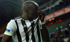 Beşiktaşı uçuran üçlü: Salih Uçan, Vincent Aboubakar ve Jackson Muleka