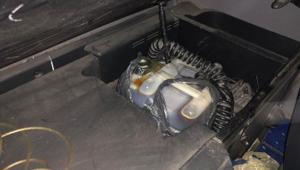 Sınır kapısında 107 kilogram kaçak bal ele geçirildi