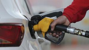 Benzine zam geldi