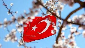 Turk Bayrakli Cuma Mesajlari En Yeni Resimli Cuma Sozleri Hayirlicumalar Barispinari Turk Turkbayragi Ataturk Mesajlar Resimler Ilham Verici Sozler