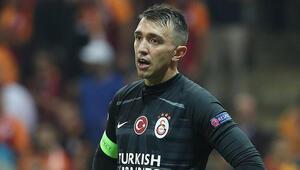 Muslera: Cavaniyi istiyorlar ama...