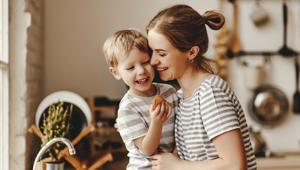 Evlat edinildiği zaman çocuğa ne söylenmeli