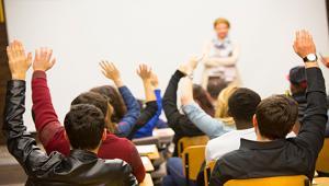 Üniversite müfredatına kariyer planlama girdi