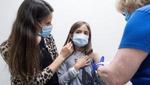 İsrailde 12 ile 15 yaş arası çocuklara Kovid-19 aşısı yapılmaya başlandı