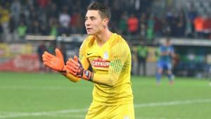 Rizesporlu genç kaleci Zafer Görgen transferin gözdesi