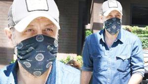 Nejat İşler: Aşı karşıtlığı saçma