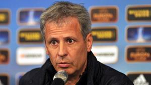 Son dakika transfer haberi... Fenerbahçe dünyaca ünlü teknik direktörle görüştü 2 yıllık...