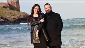 Klibinde Miss Asia oynadı