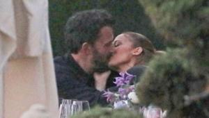 2021 model öpücük