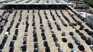 Kurban Bayramını memleketlerinde geçirmek isteyen gurbetçiler Kapıkulede yoğunluk oluşturdu