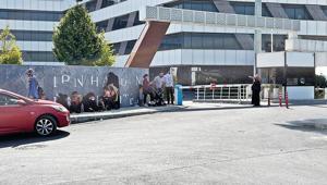 Sözde şifacının sopası kırıldı ama... Kuyruk bitmedi