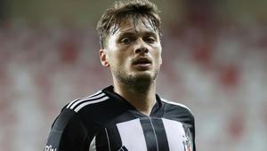 Son Dakika Haberi. Beşiktaşta Adem Ljajic krizi çözülmedi