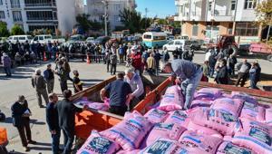 17 bin çiftçiye 12 bin ton tohum